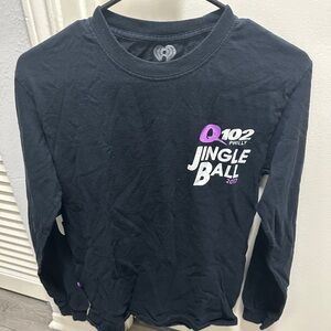 Jingle Ball 2017 Long Sleeve Tee